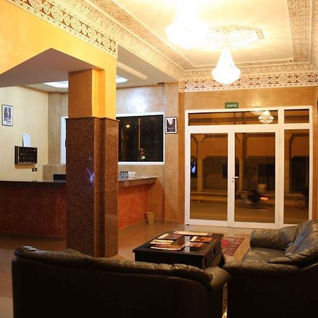 Hotel Amsterdam Ουαρζαζάτ Εξωτερικό φωτογραφία