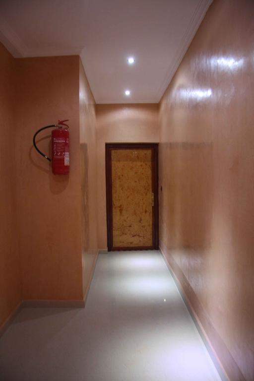 Hotel Amsterdam Ουαρζαζάτ Εξωτερικό φωτογραφία