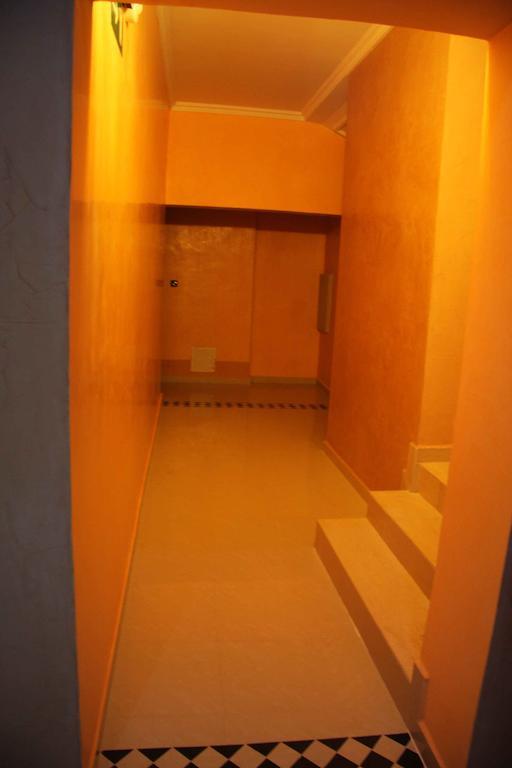 Hotel Amsterdam Ουαρζαζάτ Εξωτερικό φωτογραφία