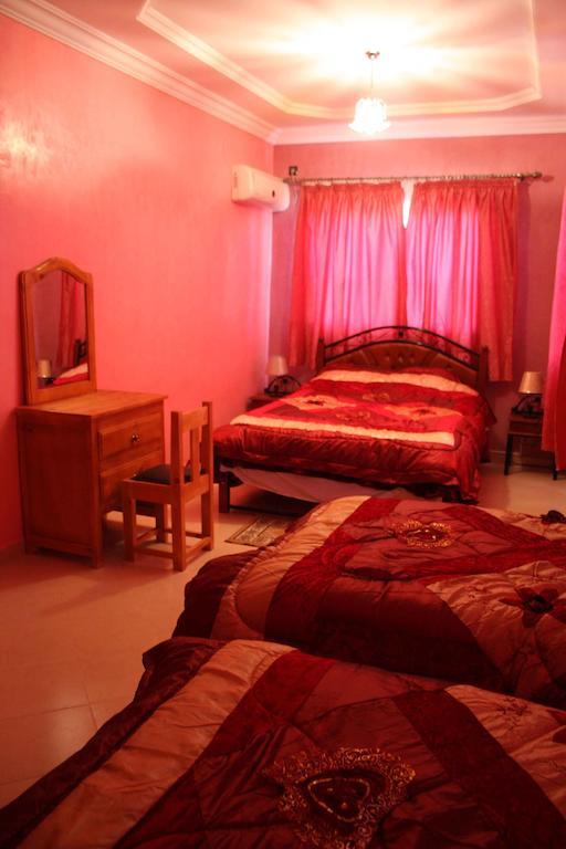 Hotel Amsterdam Ουαρζαζάτ Εξωτερικό φωτογραφία